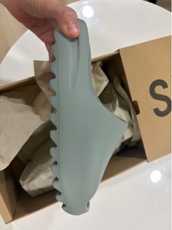 YZY Slide Salt sz 11 Brand New DS