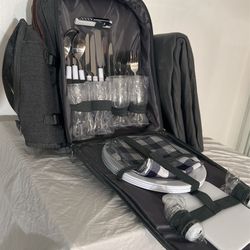 Gray Backpack, Complete Picnic Set