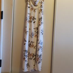 New Flynn Skye Long Dress Small