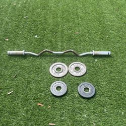 Barbell Two Sets Of 5lbs Plates 