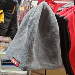 Milwaukee
Gray Fleece-Lined Beanie Cap