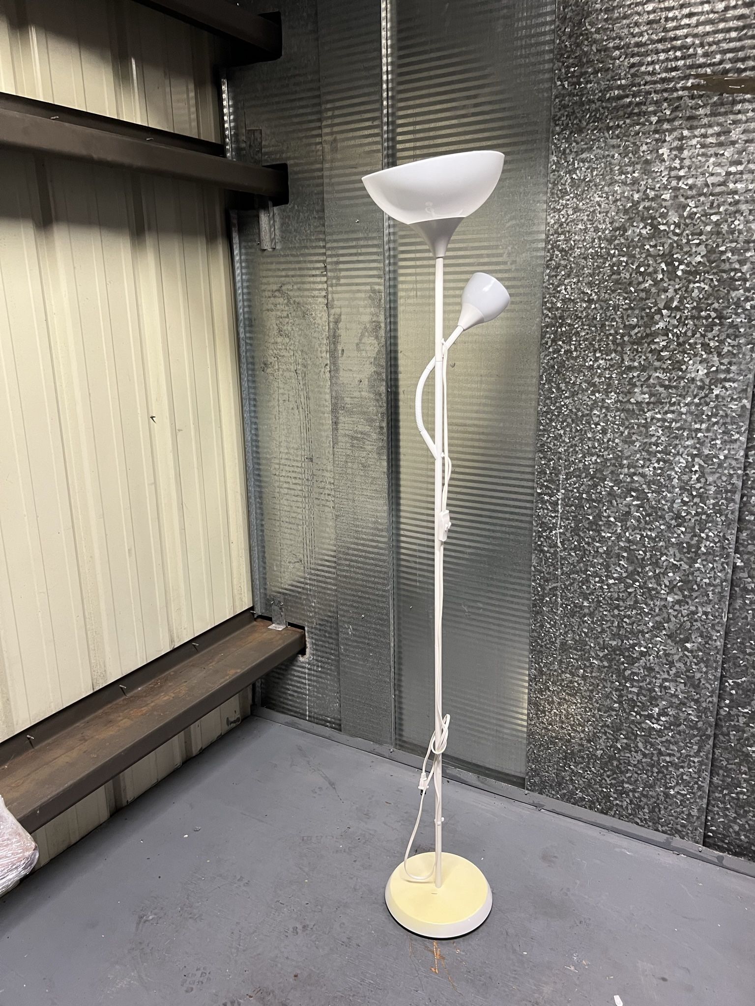 2 Standing Lamps For Free