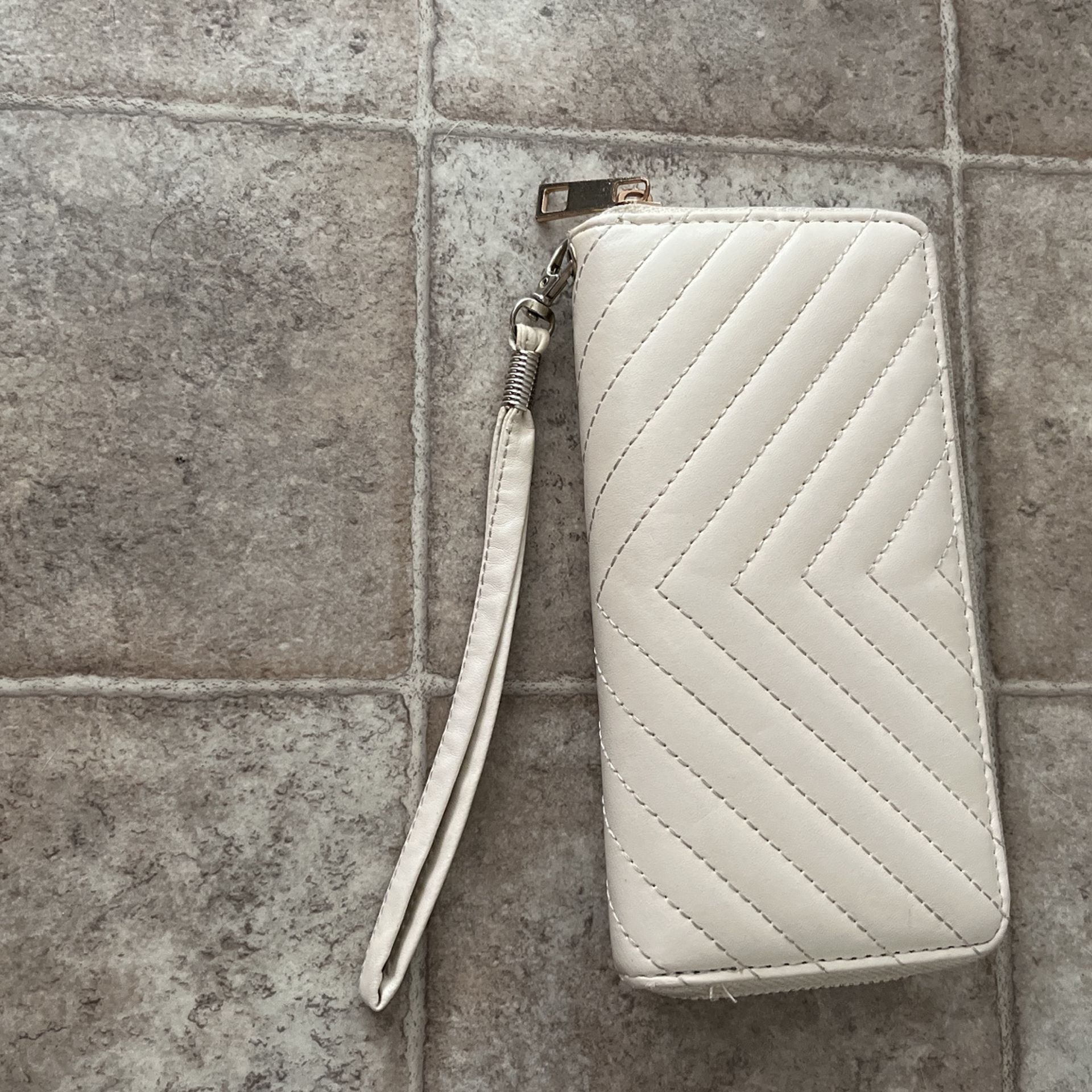 Ivory Wallet