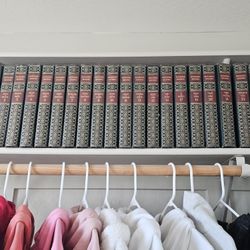 1971 RARE Encyclopedia Set