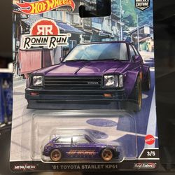 Hot Wheels Premium 81 Toyota Starlet Kp6
