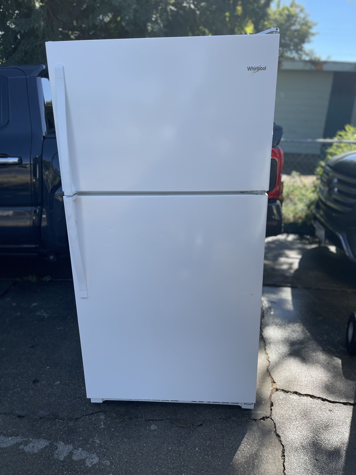 Refrigerator