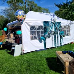 NEW! AWESOME POP UP 10X20  PARTY TENT 