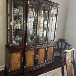 China hutch & dining table & chairs