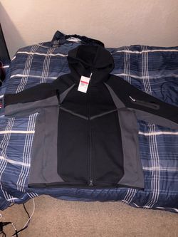 Nike Tech (Black & Gray)