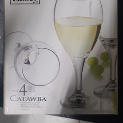 Libbey Catawba Wine Glasses, Set of 4.