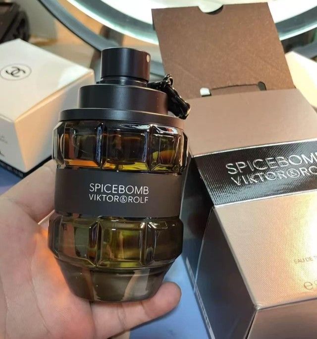 Viktor&Rolf Spicebomb Perfume