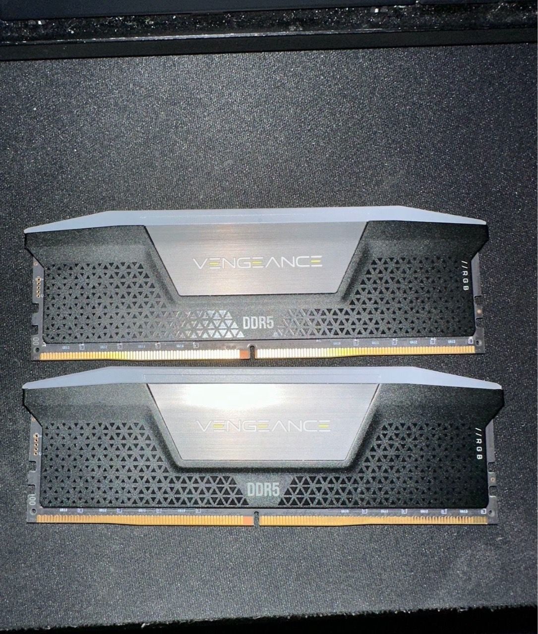 CORSAIR VENGEANCE RGB 6400MHZ DDR5 64GB(2x32GB) RAM for Sale in Miami ...