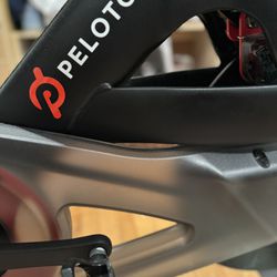 Peloton Bike - New