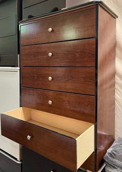 5  Drawer Cherry color