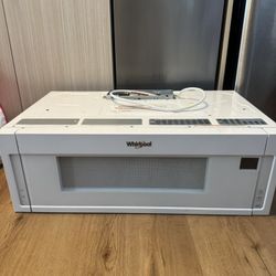 Excellent Condition Over The Range Microwave Low Profile