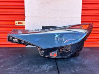 2021 -2022-2023 HYUNDAI ELANTRA  LEFT DRIVE SIDE HEADLIGHT LAMP OEM