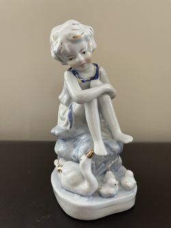 Vintage Porcelain Figurine Girl Sitting with Geese and Ducks