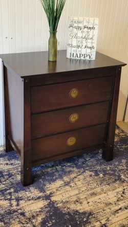 3 DRAWER DRESSER