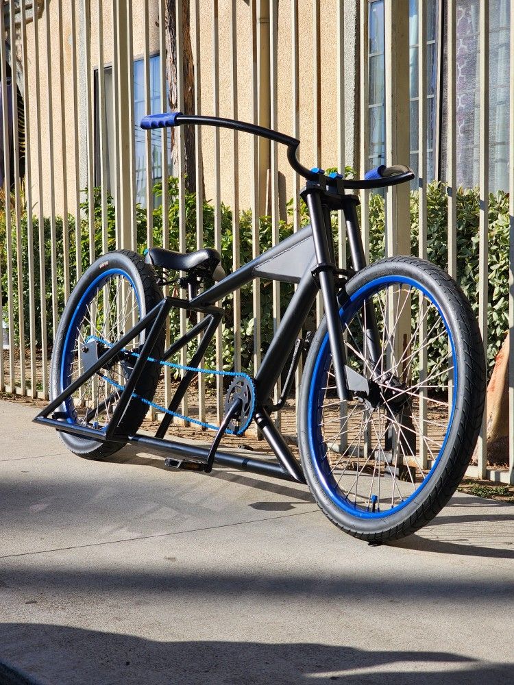 CUSTOM STRETCH CRUISER CHOPPER BIKE