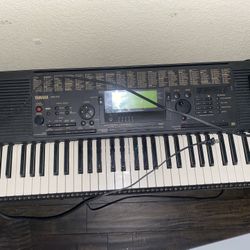 Yamaha PSR-520 Keyboard 