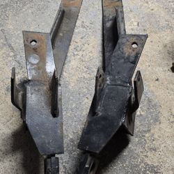 Fisher Snowplow Mounts GM Truck 2500/3500 99-02