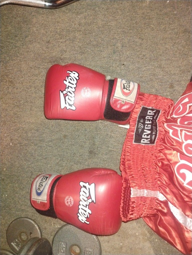 Traje Para Muay Thai. Completo $100