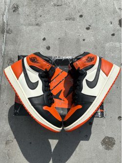 Jordan 1 high shattered backboard size 9.5