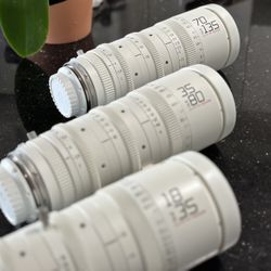 DZOFilm Catta FF 18-35/35-80/70-135mm T2.9 Cine 3-Lens Bundle (Sony E, White)