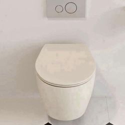 LIBERTY Wall-Hung Elongated Toilet, 1.1/1.6GPF Dual-Flush  New in box 