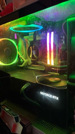 Gaming PC with LG 2k monitor and Samsung 4K Best offer can take it.