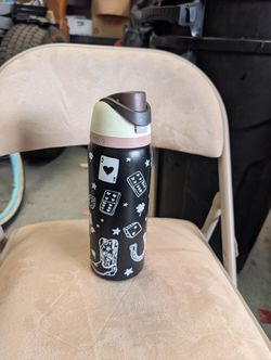 Owala Freesip 32 Oz Good Luck Water Bottle