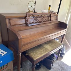 Weber piano