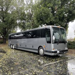 Executive Prevost Motor Coach 