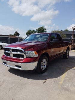 2024 Ram 1500 Classic pregunte por El Compadre Juan