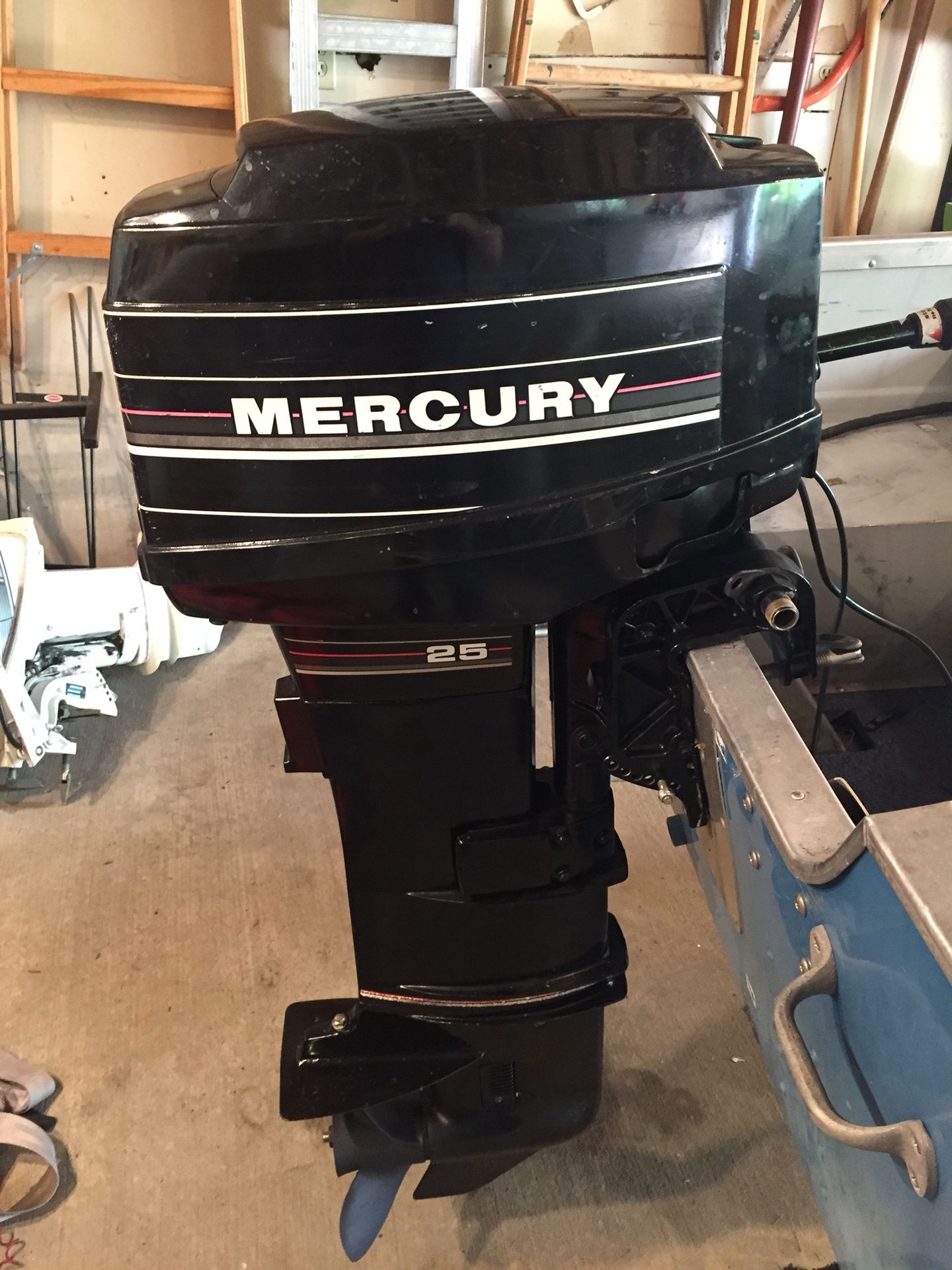 Mercury 25hp Outboard Motor 1987 Electric Start Tiller Long Shaft