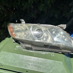 2008 Toyota Camry Headlights (No Bulbs)