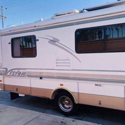 Rexhall / Chevy RV White 27'