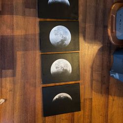 Set Of Moons 