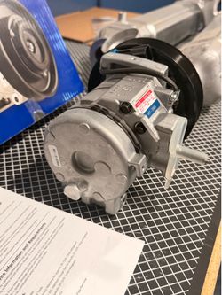 Freightliner Cascadia A/C Compressor – Genuine Denso (contact info removed) OEM