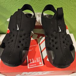 Toddler Nike SunRay Protect Sandals. Size 11C