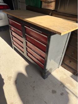 Toolbox’s. / work bench