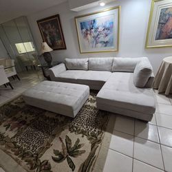 Sectional Sofa with Ottoman