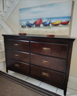 SOLID WOOD DRESSER 6 DRAWERS DELIVERY AVAILABLE