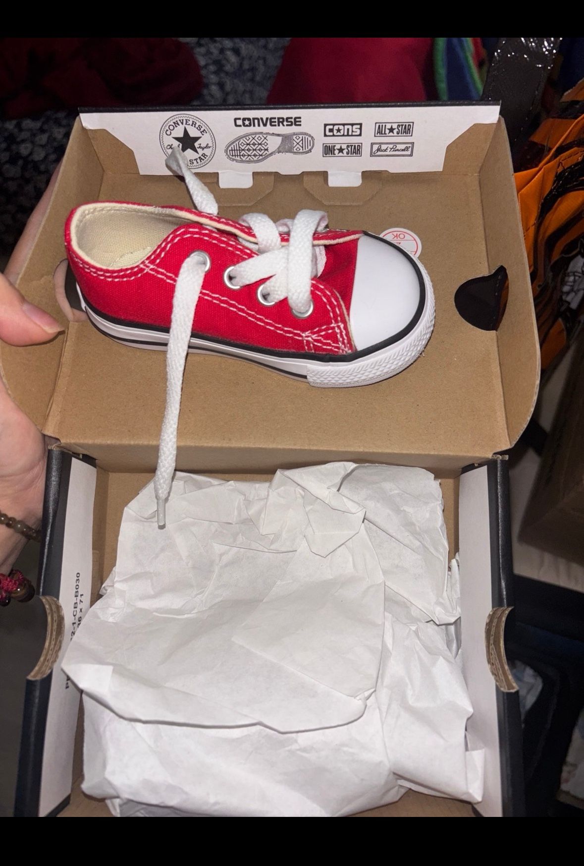 Converse Red Size 4c