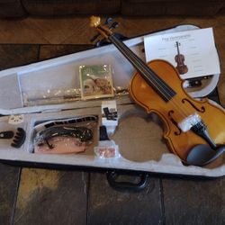 NEW Violin Size 1/2 with Case, Bow, Rosin, Extra Strings & Accessories!