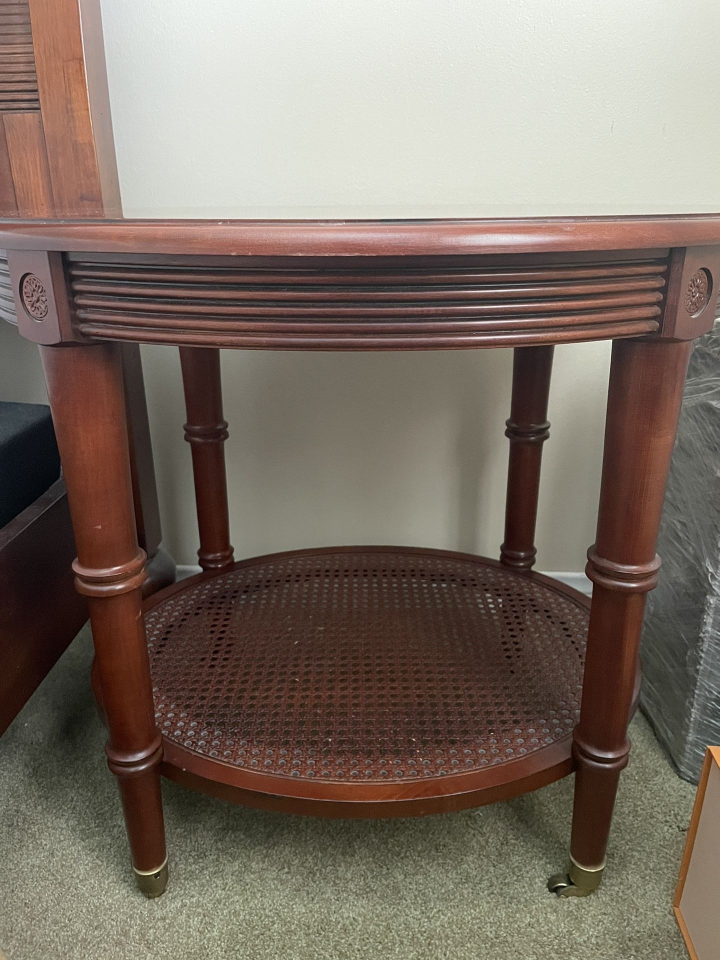 Ethan Allen Tea Cart / Bar Cart / Side Table