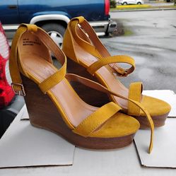 $15 women heels