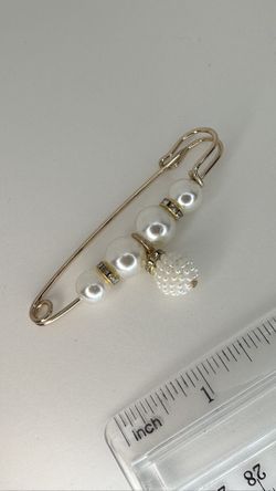 Decorative Pin, Pearls 