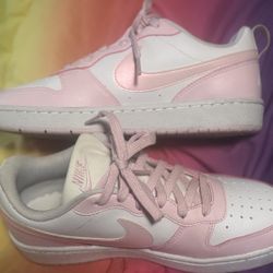 Pink And White Nikes 
