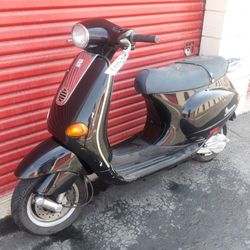 Scooter Vespa...zen Vespa...